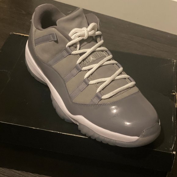 Grey & White Retro Low Air Jordans Men Size 13 US - Picture 3 of 7